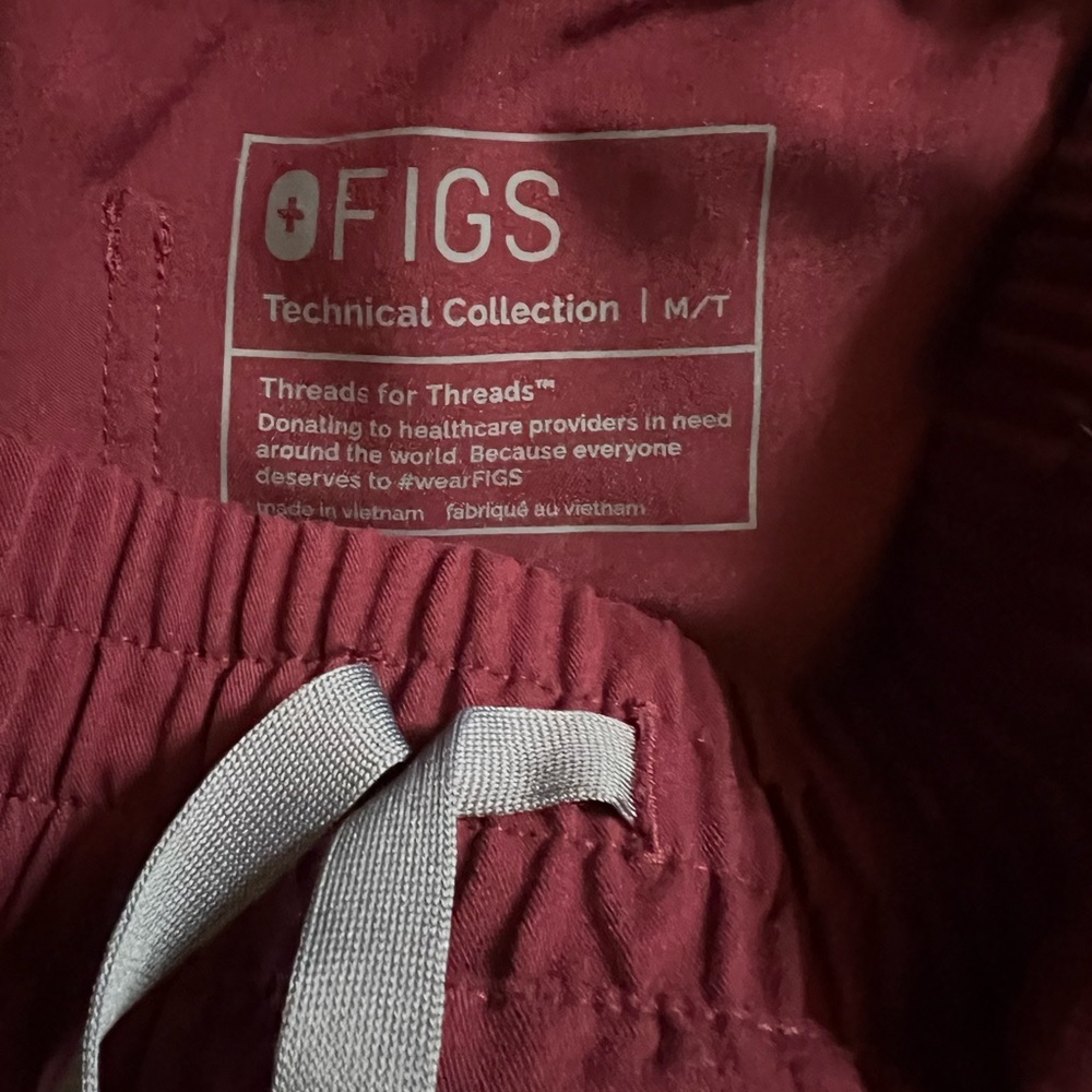 Figs high waisted size medium Yola scrub pants